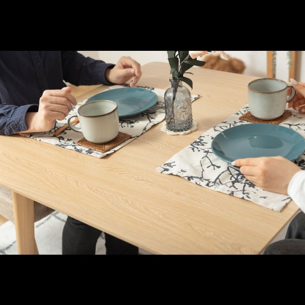 画像13: カフェや二人暮らしにおすすめ！コンパクトサイズダイニング・スクエアテーブル＆チェアセット【Daniela】